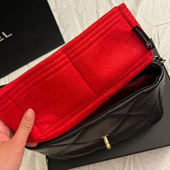 Used Chanel 19 Handbag - Black - Picture 4 of 10